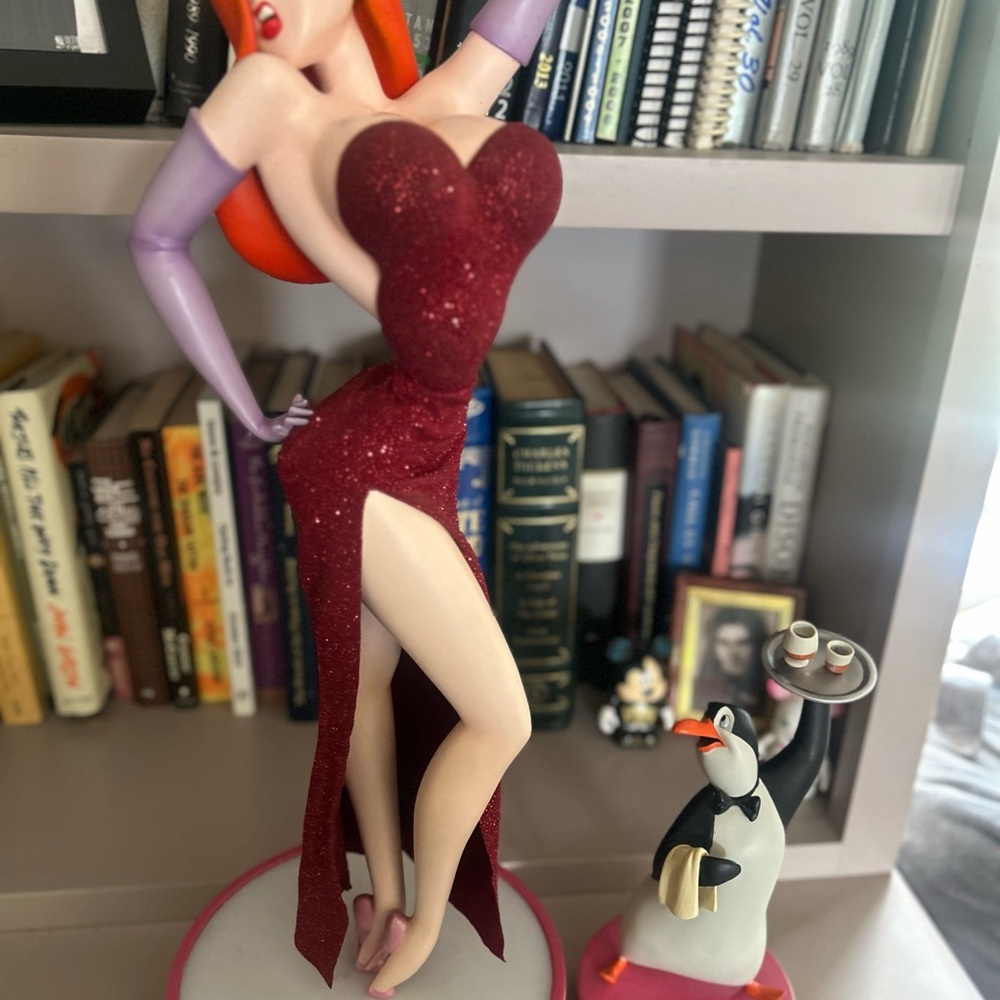 Jessica Rabbit Statue with Penguin Waiter New without Box